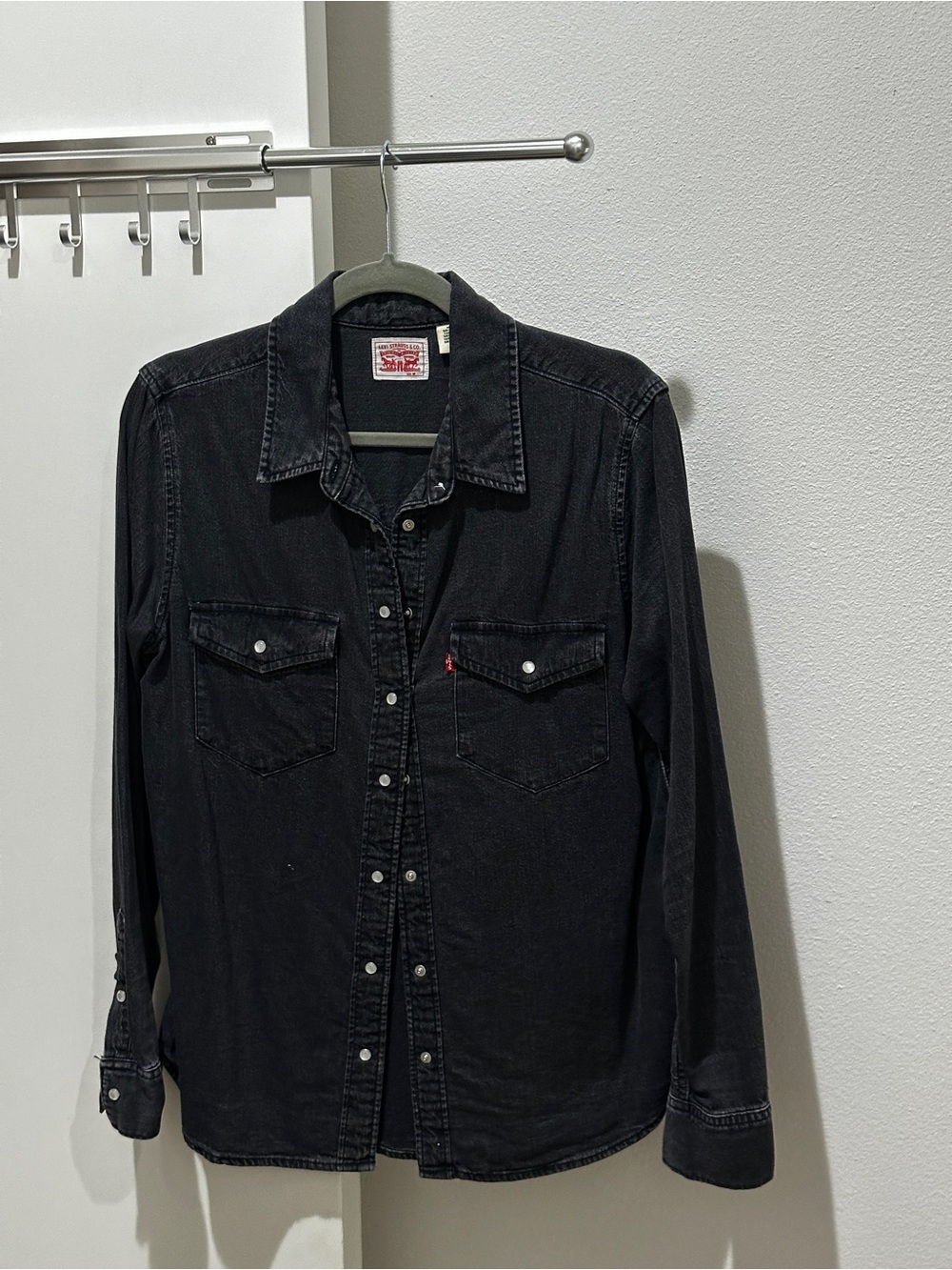 Levi’s Black Denim Western Button-Up Shirt 🖤